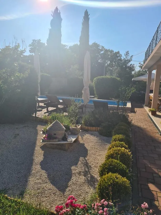 House Pecina With Pool And Jacuzzi Villa Sarici  0*, Sarici (Istria) Croatia