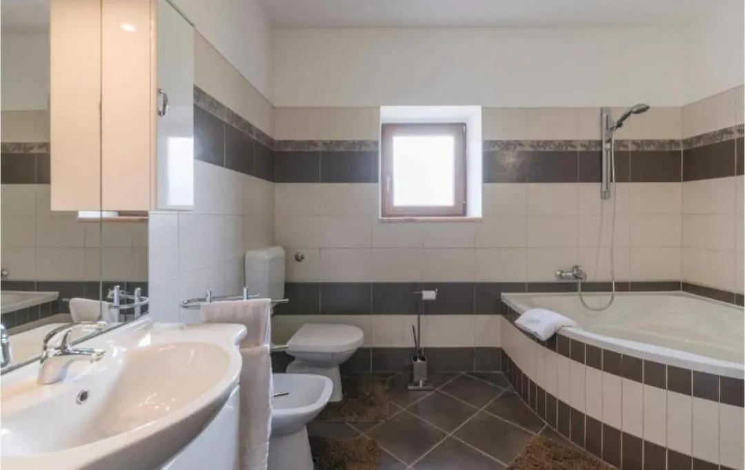 Villa House Pecina With Pool And Jacuzzi Sarići 0*,
