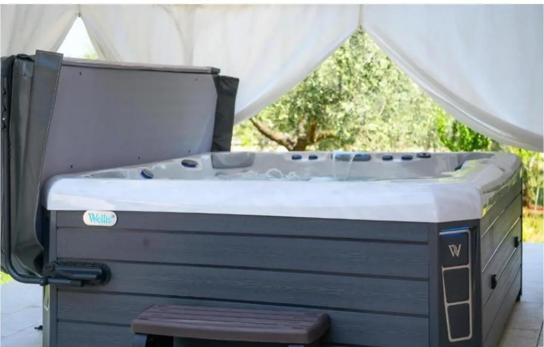 Villa House Pecina With Pool And Jacuzzi Sarići Croazia