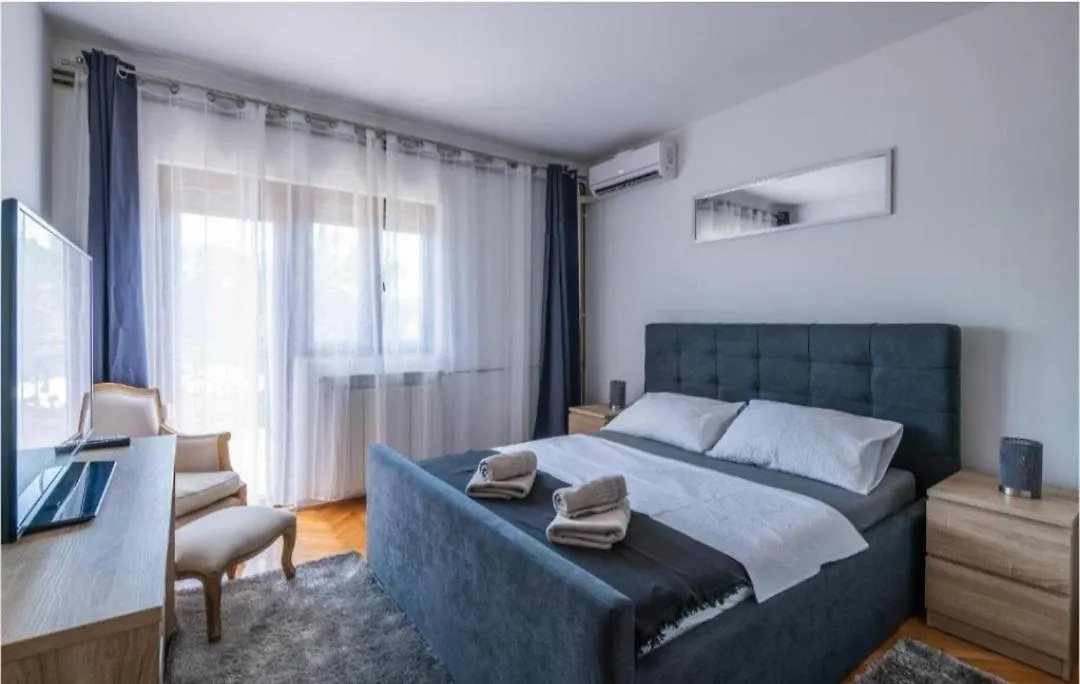 Villa House Pecina With Pool And Jacuzzi Sarići