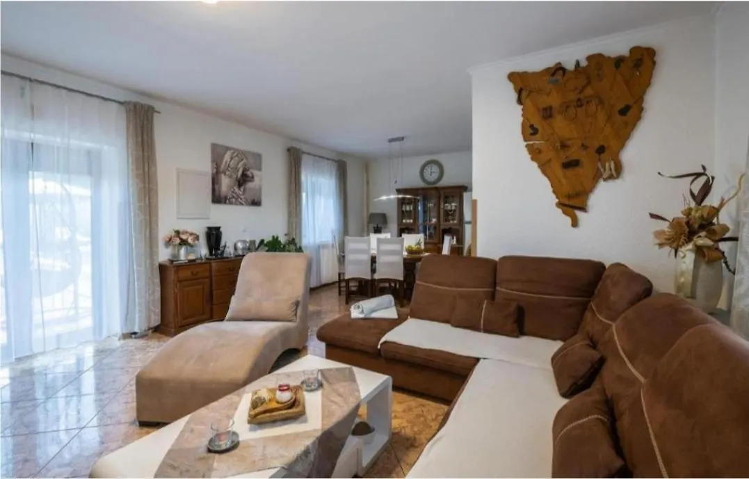 Villa House Pecina With Pool And Jacuzzi Sarići Croazia